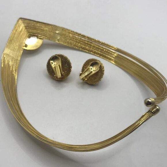 Gold-Tone Multi Layer Memory Wire Choker with Faux Pearl Focal & Earring Set - Picture 4 of 11